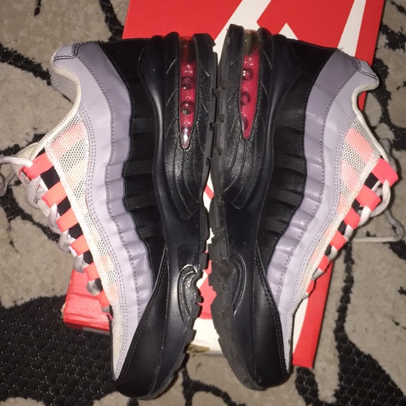 GS Air Max ‘95 - Picture 2 of 7